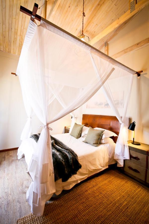 Otjiwa Safari Lodge Otjiwarongo Bagian luar foto