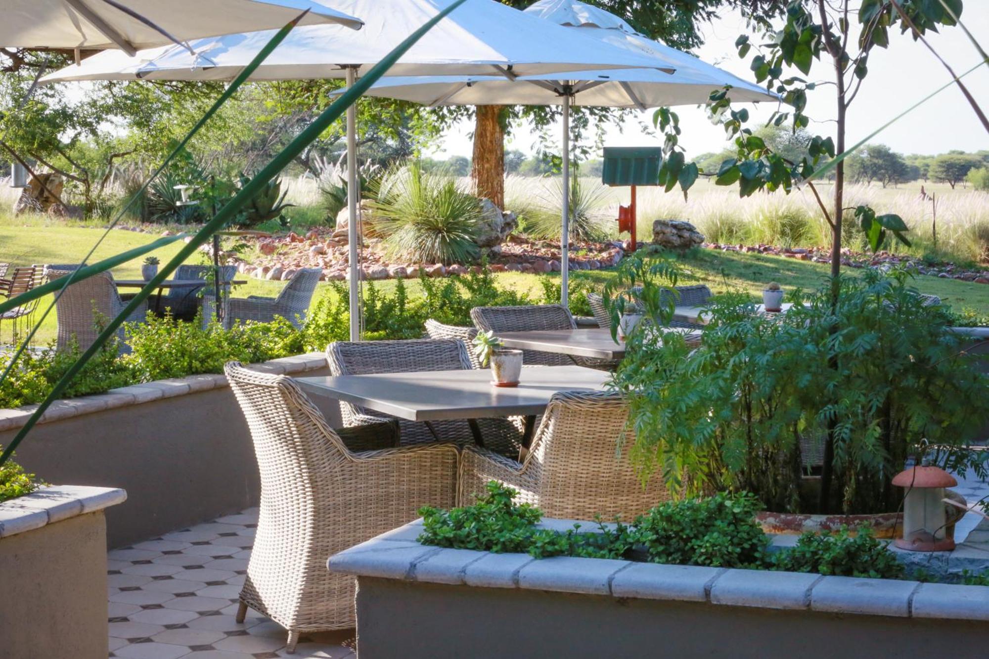 Otjiwa Safari Lodge Otjiwarongo Bagian luar foto